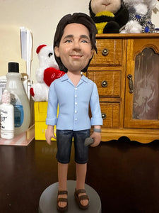 Custom Bobbleheads Fully Body Customizable 1 Person  With Engraved Text