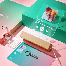 画像をギャラリービューアに読み込む, GIFTLAB 3 in 1 Spotify Gifts Set with Box Spotify Lamp Spotify Keychain Gifts for Her
