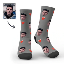 Load image into Gallery viewer, 功能迁移-定制头像袜子（爱心款式）-CWZ002-S
